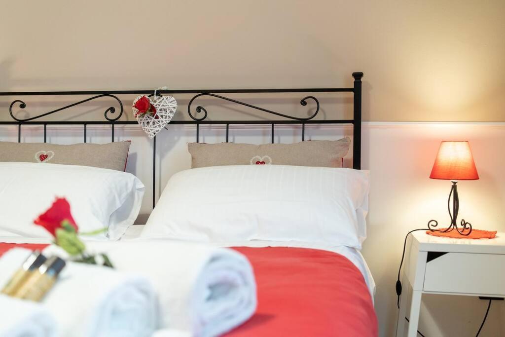 Terrazze Italiane City Center - Red Apartment 베로나 외부 사진